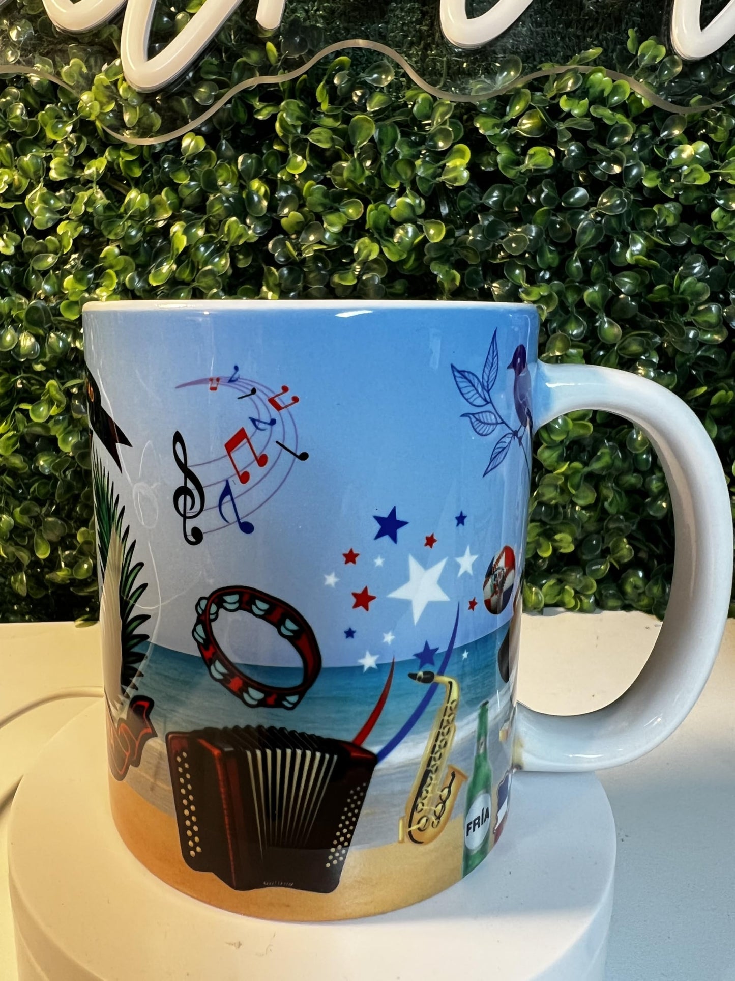 Dominican Republic Coffee Mug/Taza de Café República Dominicana – 11oz Ceramic Cup with National Symbols/Taza Cerámica 11oz con Símbolos Patrios