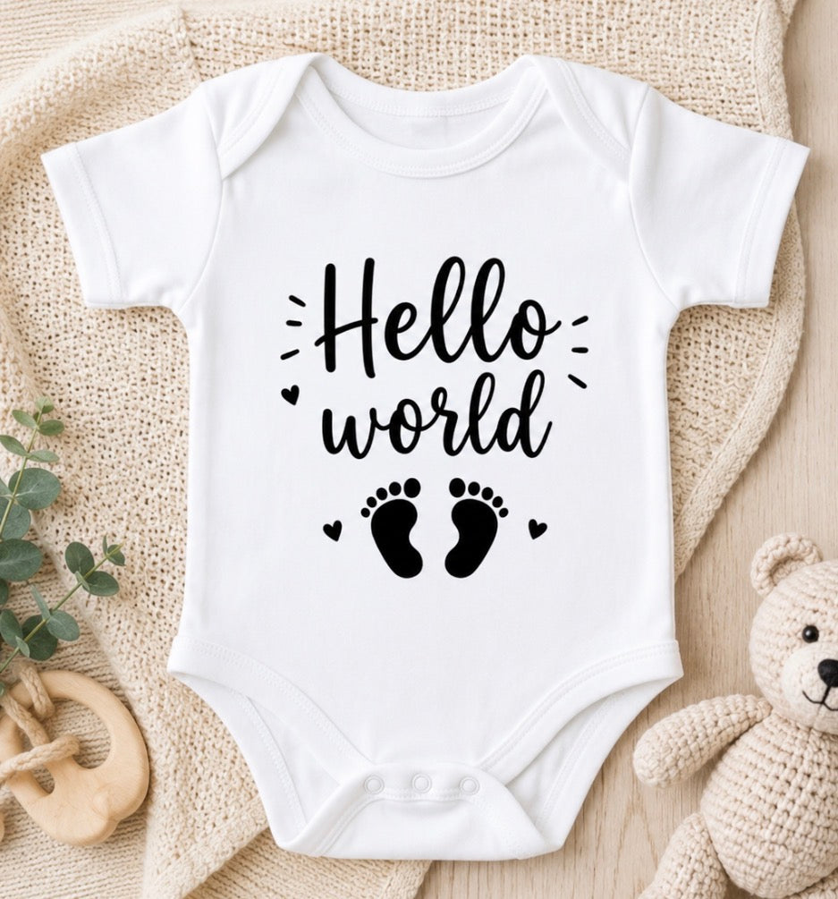Custom Baby Onesie – Personalized Baby Bodysuit
