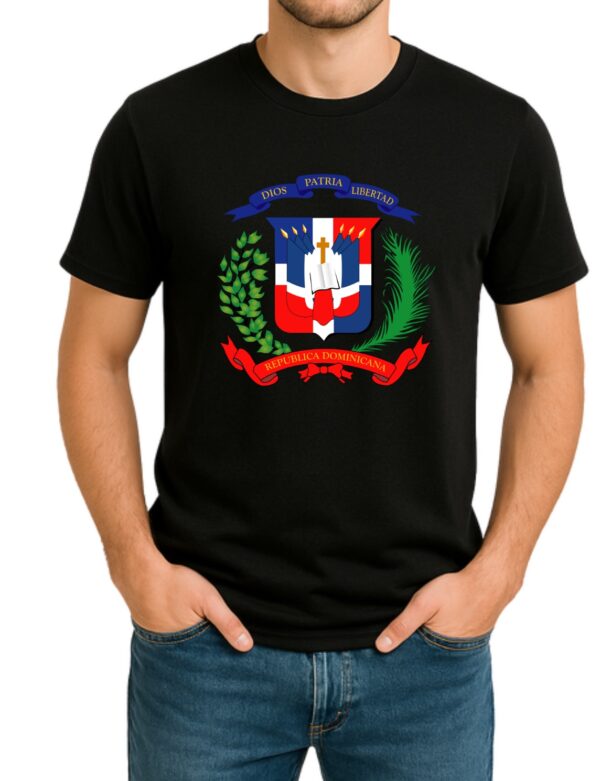 Camiseta con Escudo Dominicano – Unisex Soft Cotton Tee